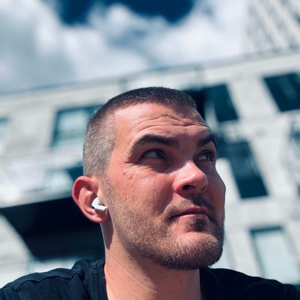 🥾 Søger gå-makker in crime 😎